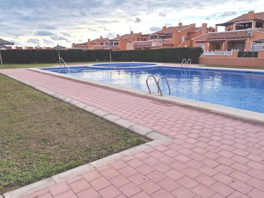 2Bdr Apartment Torrevieja Exterior photo